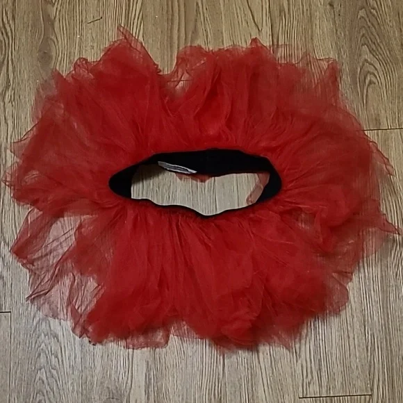 TUTU - Picture 1 of 2
